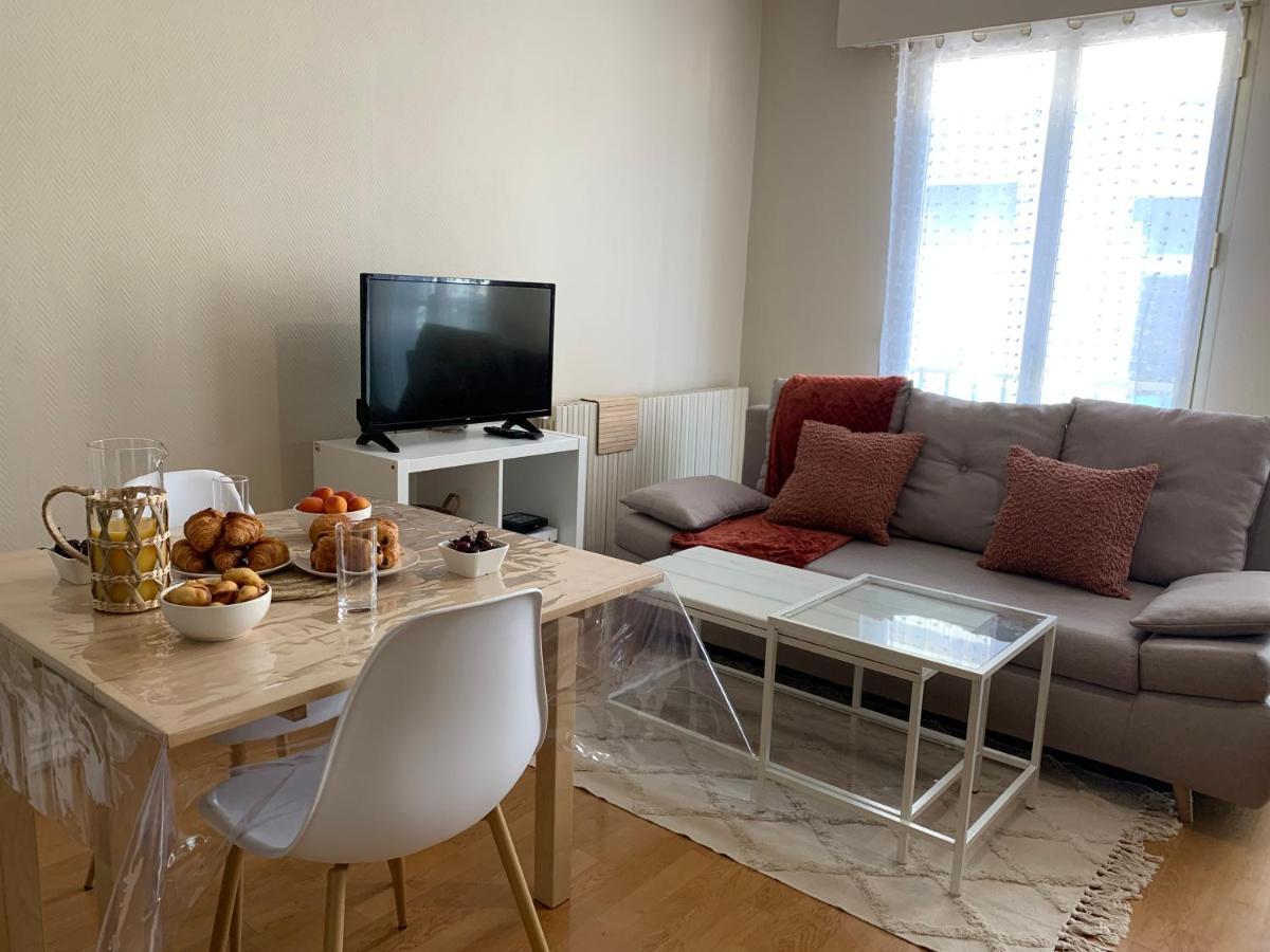 Joli Appartement En Plein Centre リブルヌ エクステリア 写真