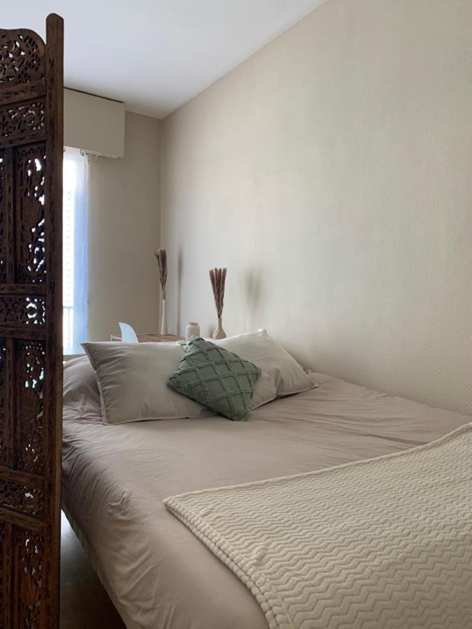 Joli Appartement En Plein Centre リブルヌ エクステリア 写真
